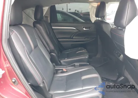 2019 Toyota Highlander Se z USA, uszkodzony, nr VIN 5TDKZRFH7KS348958